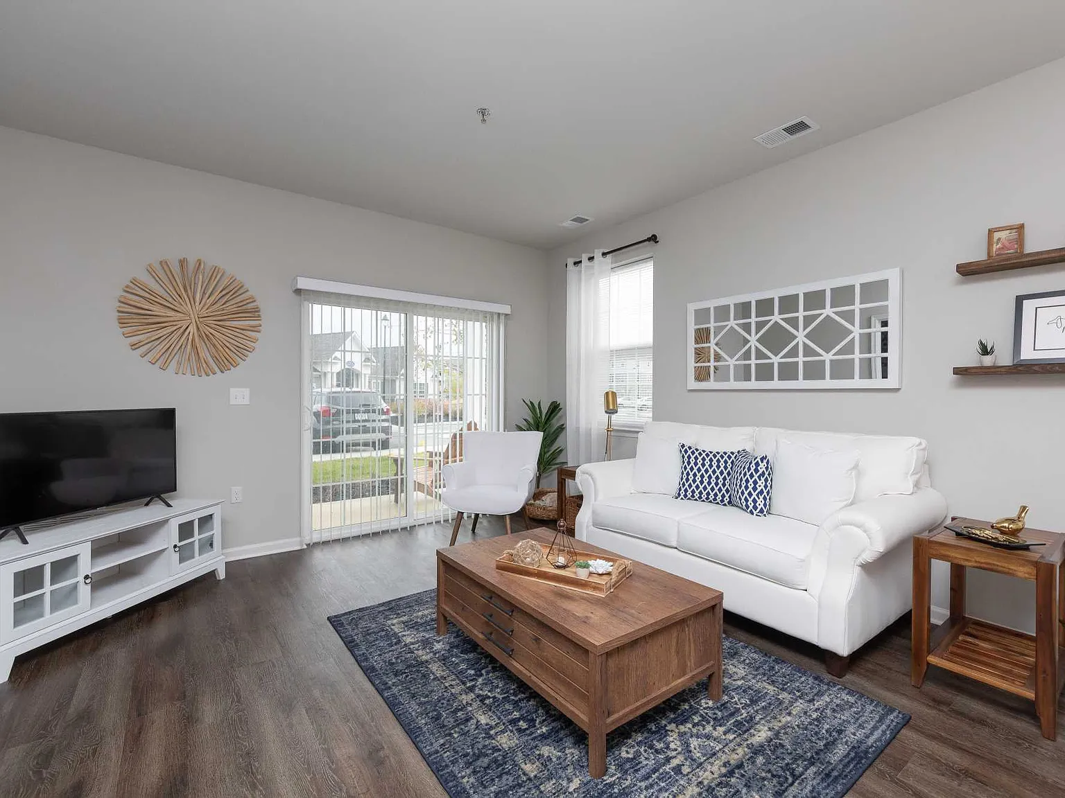 The Residences at Harbor Landing — Photo 3