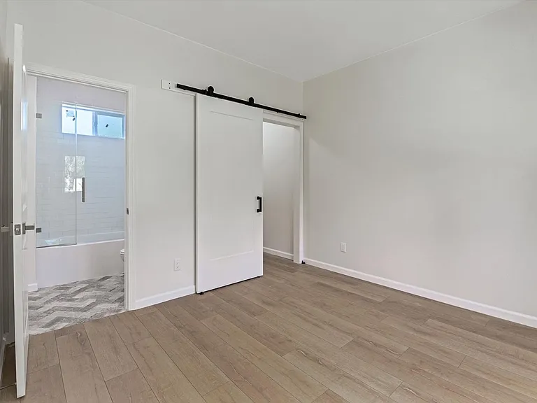 4956A Vejar Dr — Photo 26