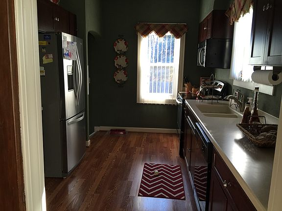 4th image of 2436 Bement Ave