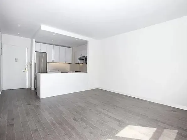 400 East 14th Street 4C image 1 of 6
