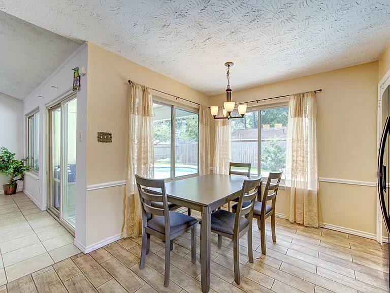 9126 Benwick Dr — Photo 23