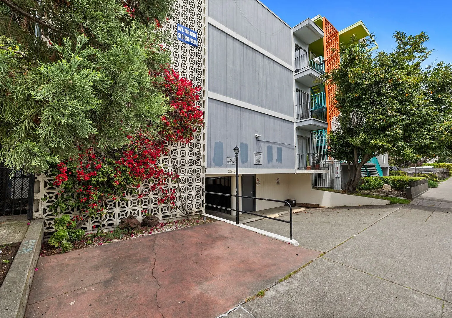 2540 Benvenue LLC — Photo 2