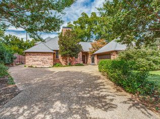 3405 Creekbend Dr, Garland, TX 75044