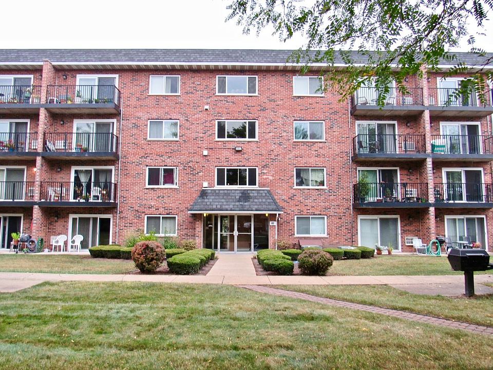 1st image of 100 W Park Circle Dr APT 2