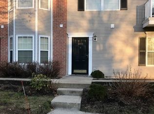 2098 Francis Ct, Mahwah, NJ 07430
