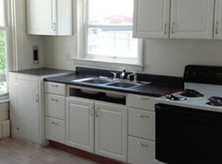 15 N Royal St APT 5, York, PA 17402