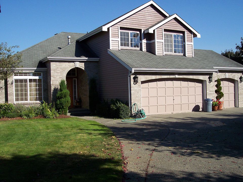 2nd image of 16869 Ladd St SE