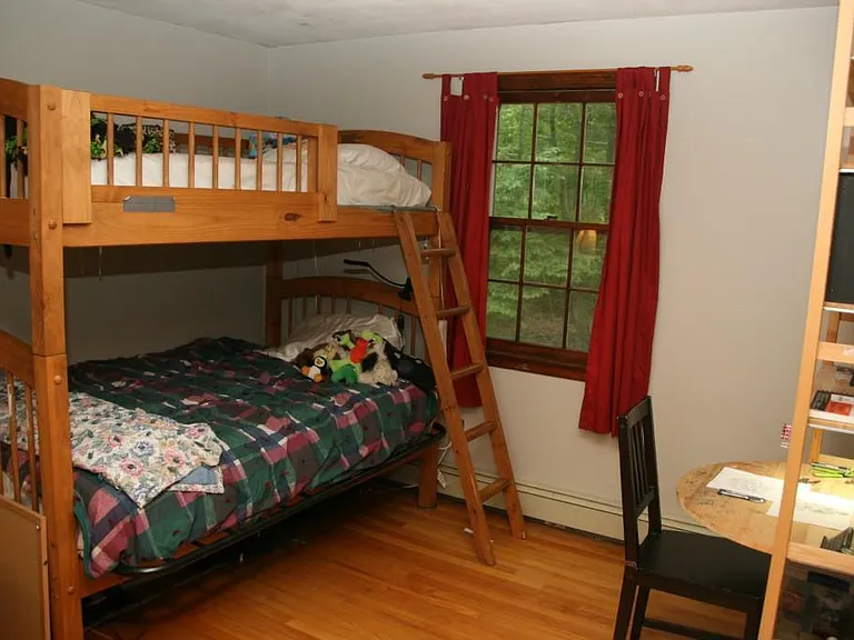 48 Ellise Rd — Photo 12