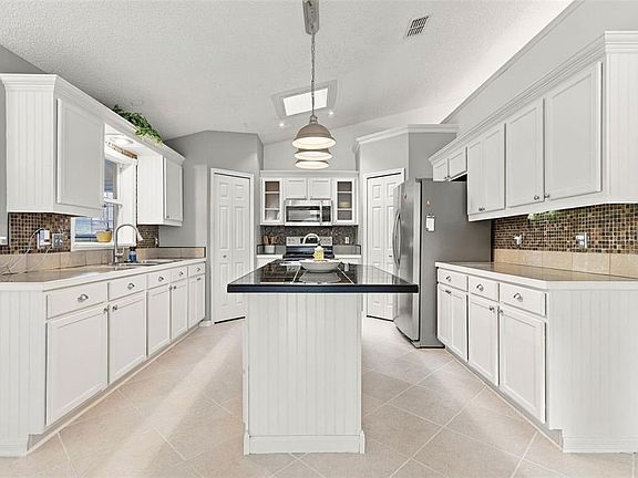 5th image of 365 HANFORD ROAD SW