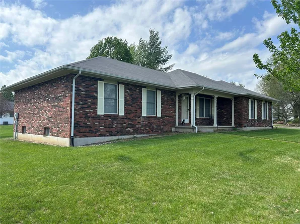 112 Alan Dr, Montgomery City, MO 63361