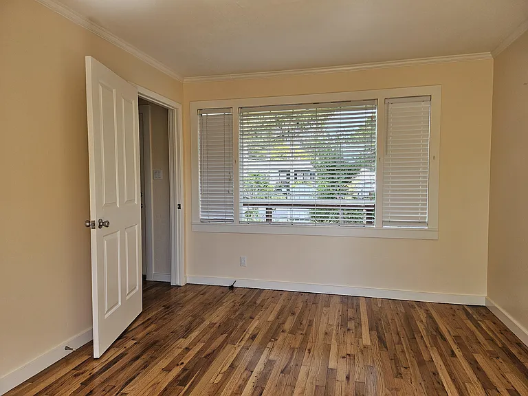1485 Chanticleer Ave #1485 — Photo 18