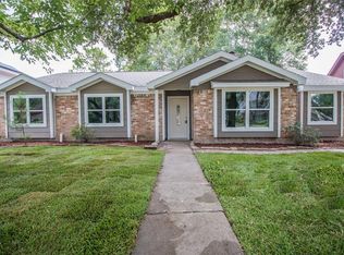 9223 Merna Dr, Houston, TX 77040