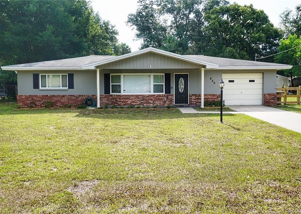 1st image of 856 N Hollywood Cir
