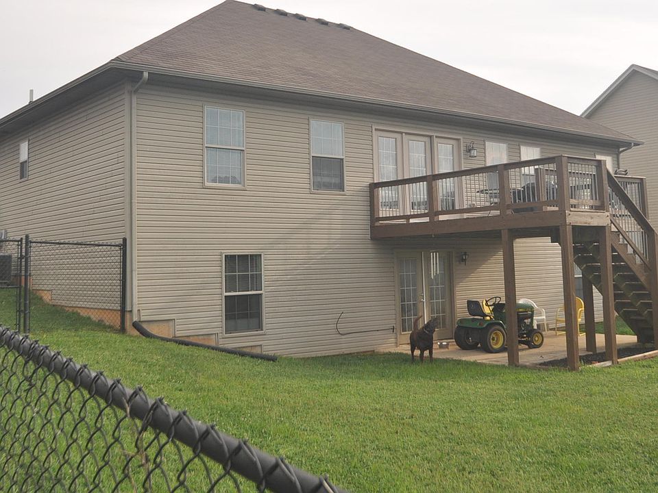 306 Castleton Ct, Vine Grove, KY 40175 Zillow