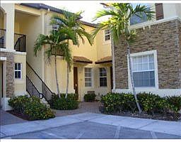 1st image of 3335 NE 13 Dr #102-27
