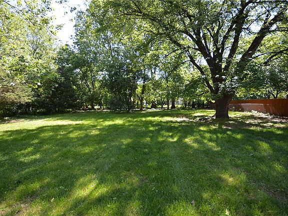 5th image of 5763 NW 54th Ct