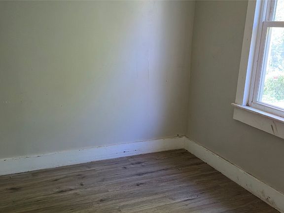 5th image of 94 Park Ave