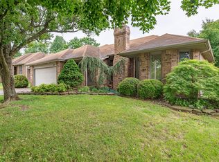 1895 S Forrest Heights Avenue, Springfield, MO 65809