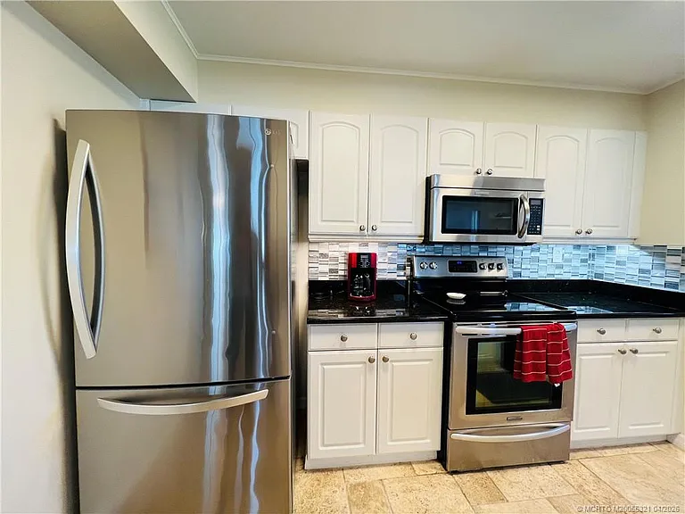 10044 S Ocean Dr #702 — Photo 8