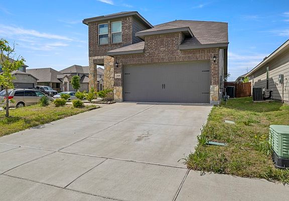 2nd image of 2118 River Pine Rd