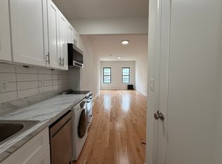 486 E 74th St #4D, New York, NY 10021