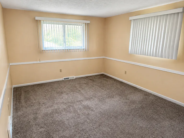 4744 Carsten Ln — Photo 18