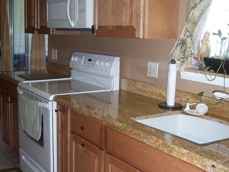 Beautiful maple cabinets