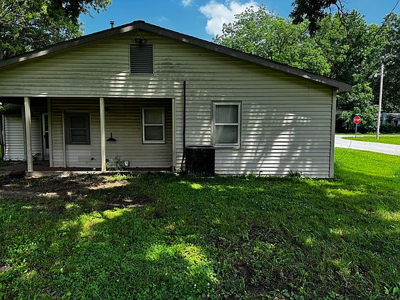 5th image of 1407 Grand Street
