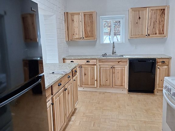 4th image of 8829 4th St NW #D