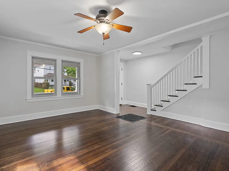 114 Linderman Ave #2 — Photo 4