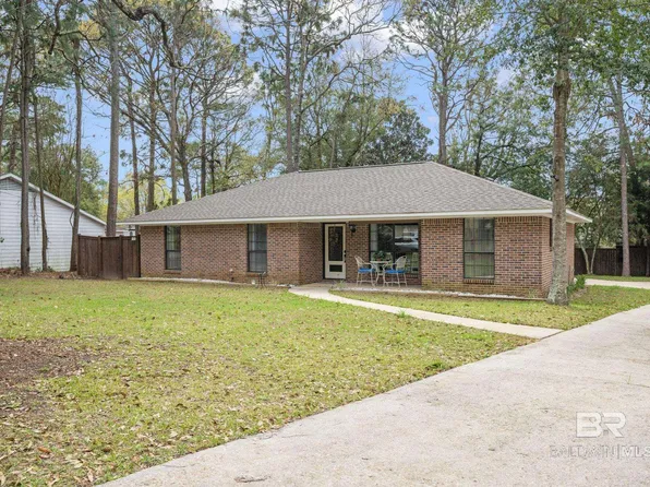 110 Leigh Cir, Daphne, AL 36526