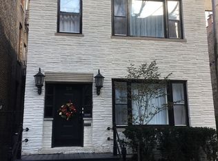 214 W St Paul Ave APT 1R, Chicago, IL