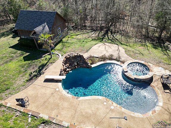 2nd image of 155 Whistler Ln
