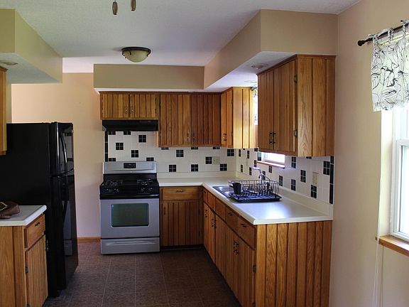 4th image of 213 W Gay St