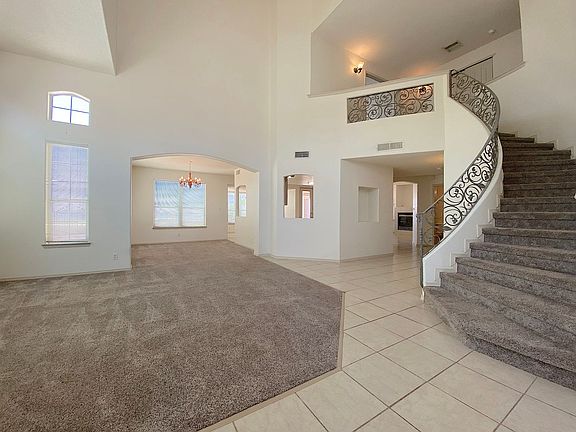 4th image of 7415 Camino Del Sol