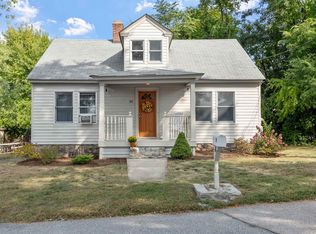 24 Doris St, Manchester, NH 03103