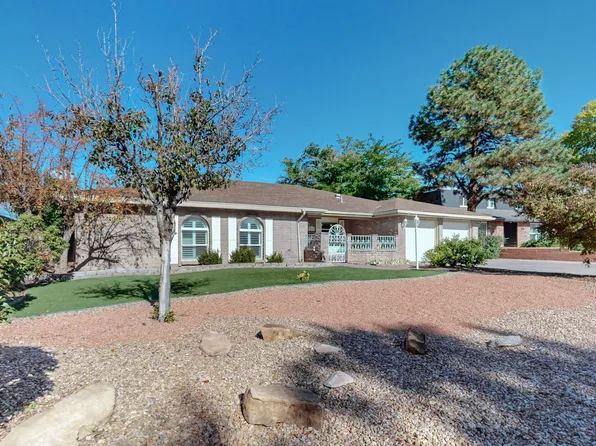 7617 Arroyo Del Oso Ave NE, Albuquerque, NM 87109