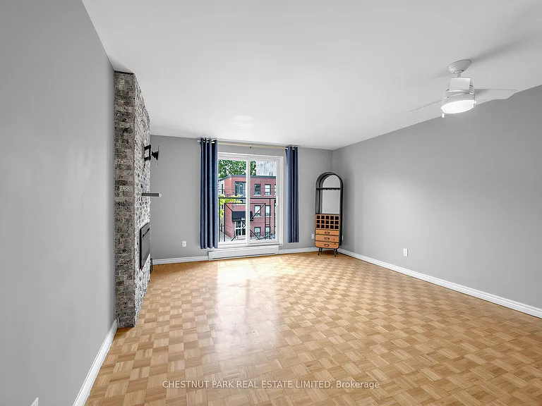 880 Broadview Ave #3 — Photo 11