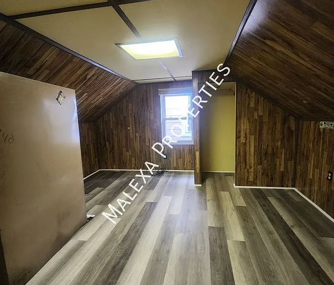 353 W Water St — Photo 17