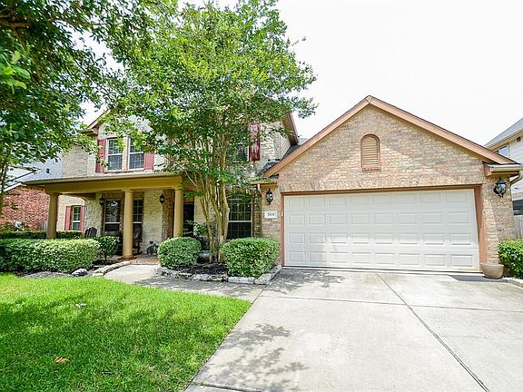 2nd image of 2810 Kestrel Trace Ln