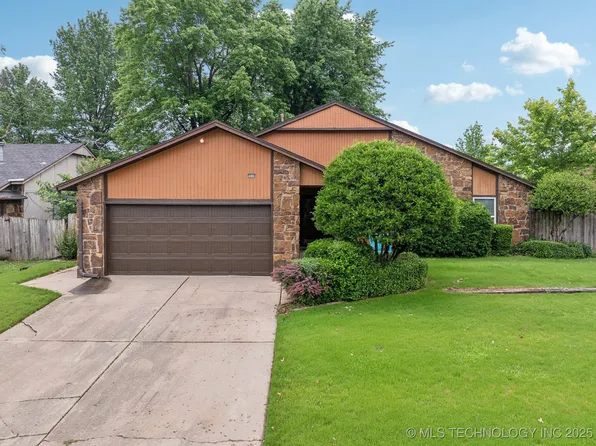 2630 W Boston Pl, Broken Arrow, OK 74012