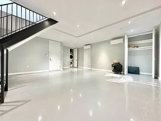 Rented by Doorway NYC, LLC | media 11