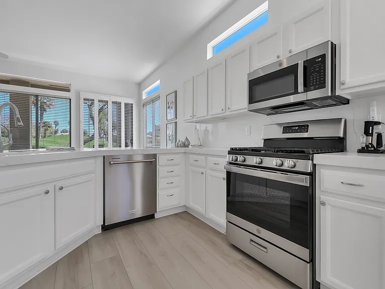43696 Old Troon Ct — Photo 8
