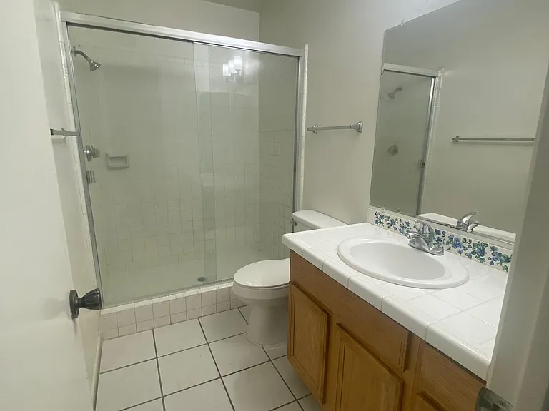 32 W Loma Vista Dr #104 — Photo 11