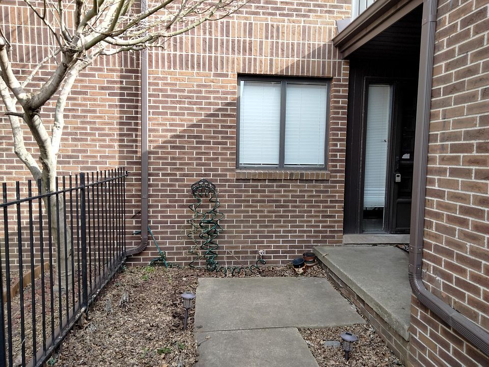 3154 Lindenwood Dr, Dearborn, MI 48120 Zillow