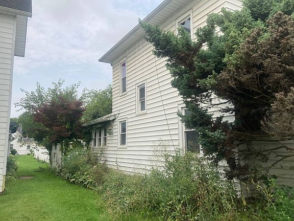 5th image of 116 S Main St