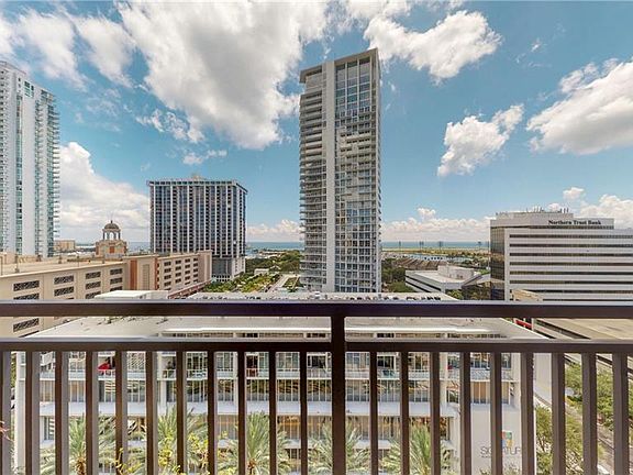 3rd image of 175 2nd St S APT 1007