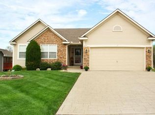 3015 157th St, Basehor, KS 66007