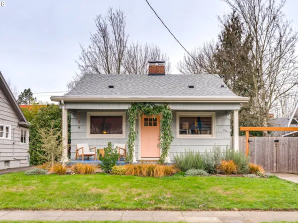 4405 SE Windsor Ct, Portland, OR 97206