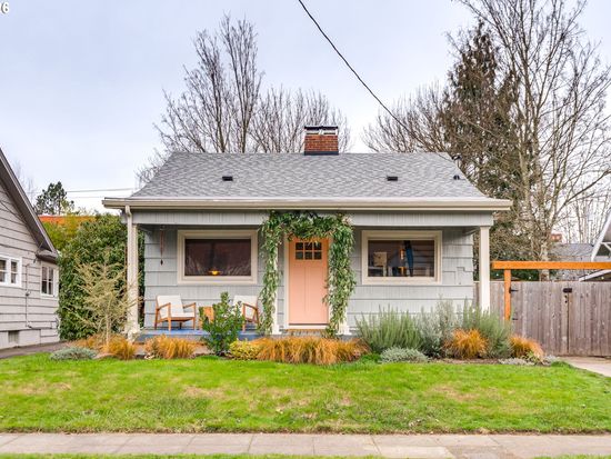 4405 SE Windsor Ct, Portland, OR 97206